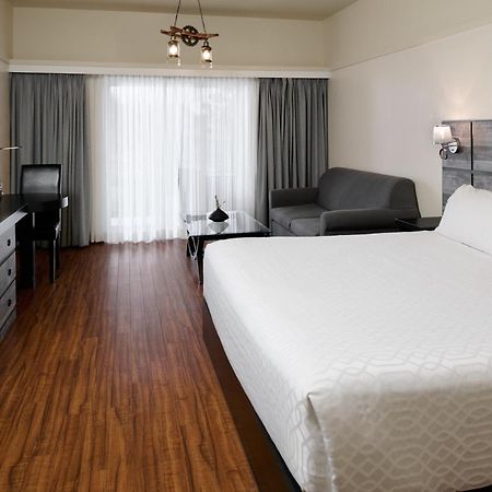 Samuels Boutique Hotel Goderich Eksteriør billede